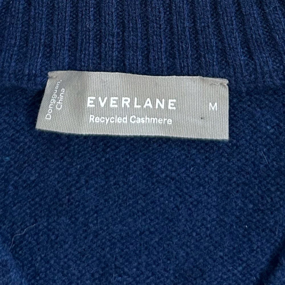 Everlane The Cashmere Vest - Picture 8 of 11